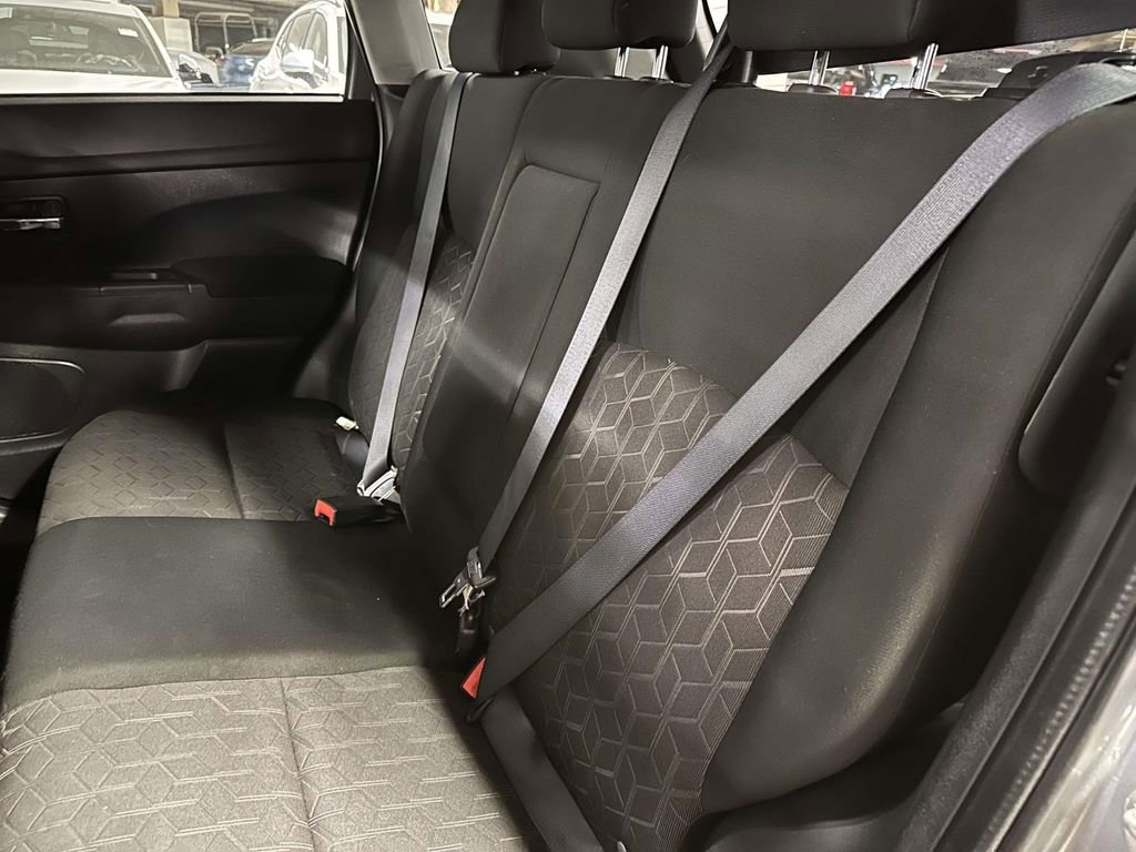 Used 2023 Mitsubishi Outlander Sport ES AWD/4WD image 17