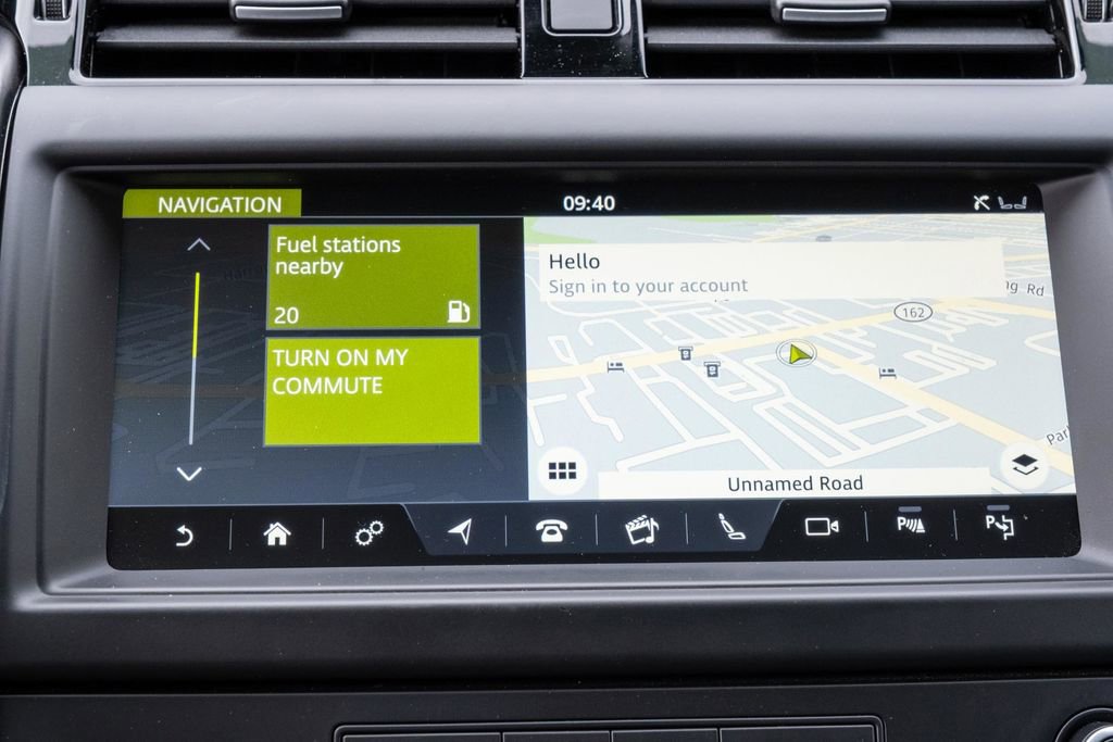 Used 2020 Land Rover Discovery Landmark AWD/4WD image 21