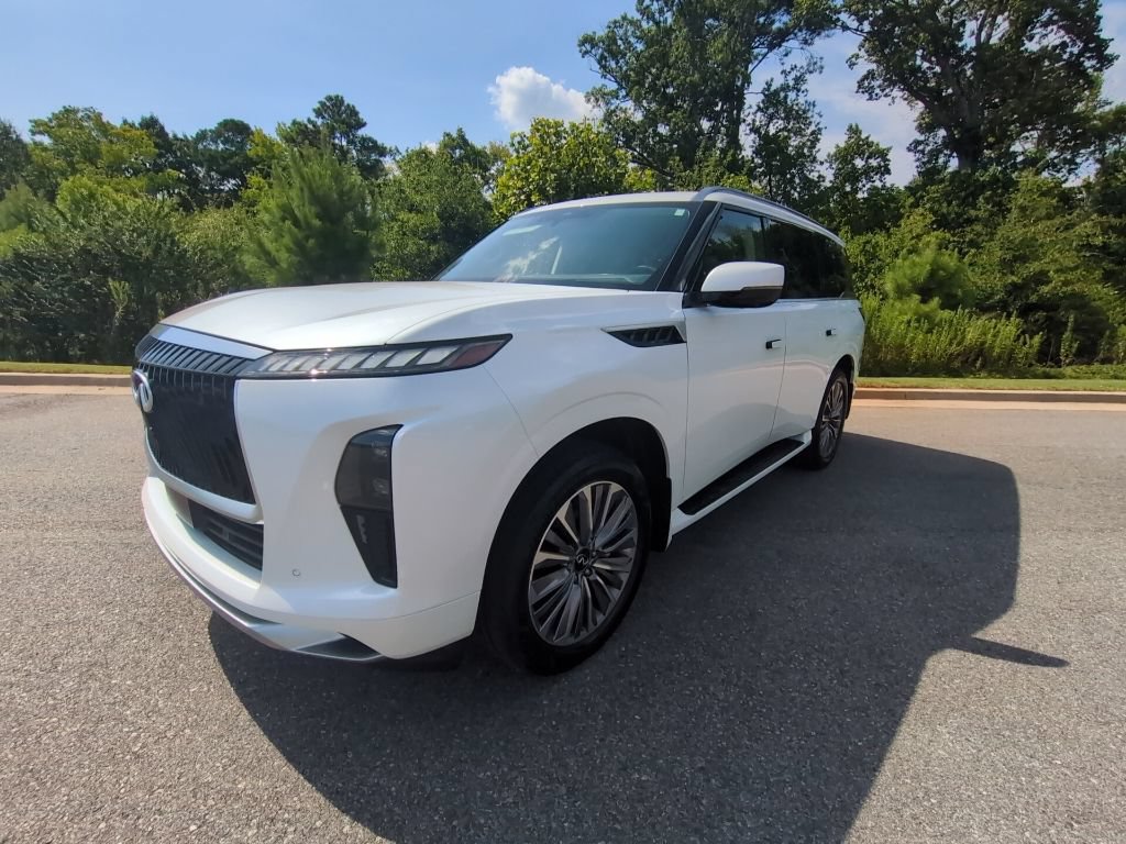 Used 2026 INFINITI QX80 Luxe w/ Cargo Package RWD image 4