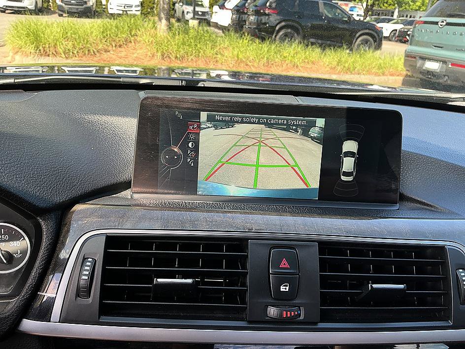 Used 2016 BMW 340i Sedan image 16