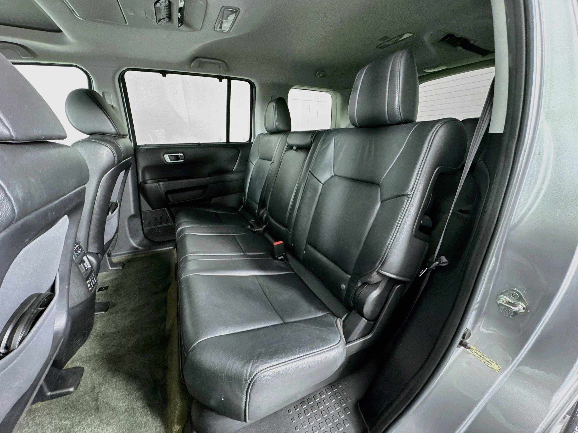 Used 2015 Honda Pilot Touring image 24