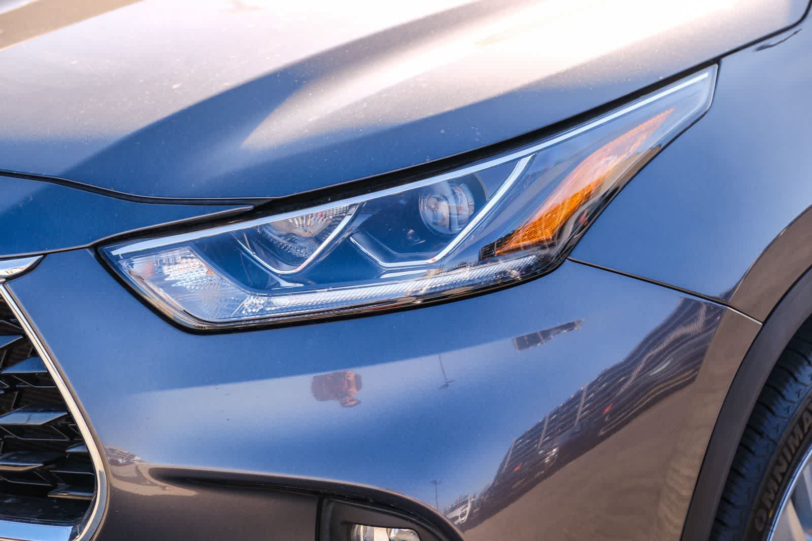 Used 2023 Toyota Highlander Limited FWD image 12