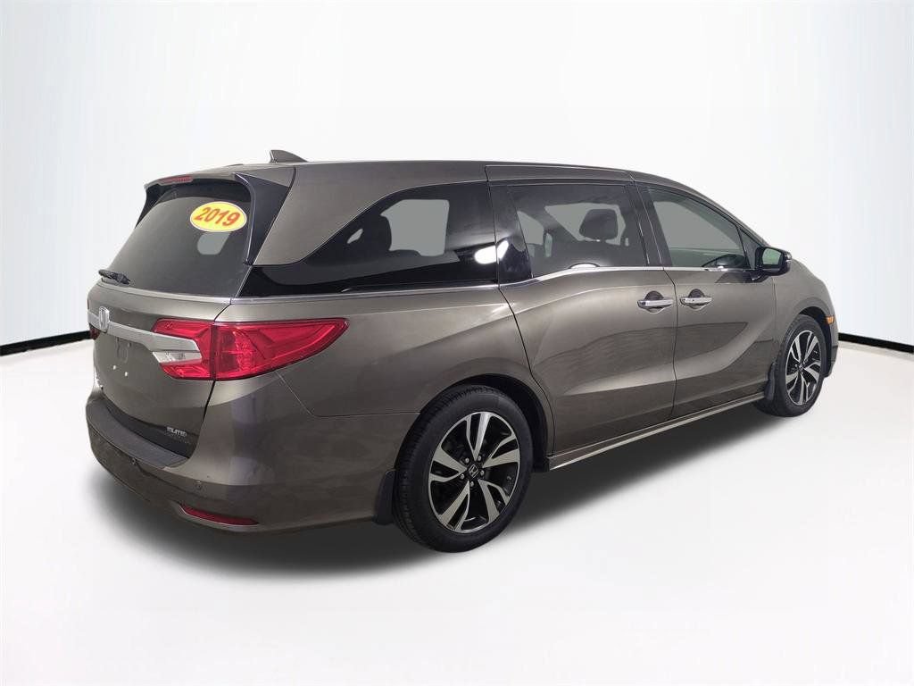 Used 2018 Honda Odyssey Elite image 5