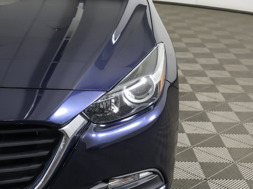 Used 2018 MAZDA MAZDA3 Sport w/ Preferred Equipment Package FWD image 11