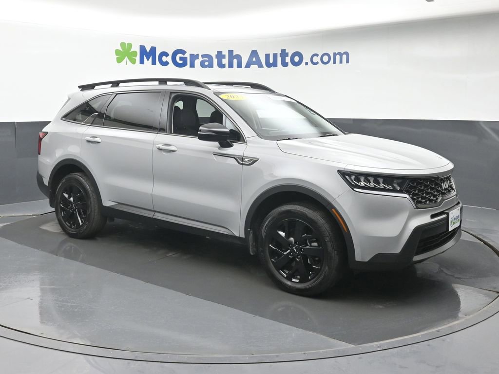 Used 2023 Kia Sorento S w/ Panoramic Sunroof Package image 2