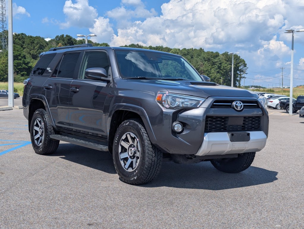 Used 2020 Toyota 4Runner TRD Off-Road AWD/4WD image 7