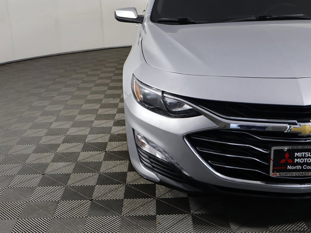 Used 2021 Chevrolet Malibu LT image 12