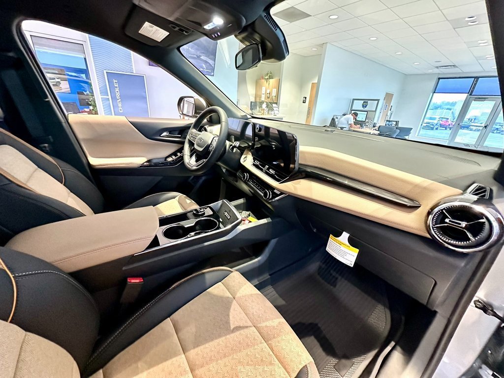 New 2026 Chevrolet Equinox ACTIV w/ Convenience Package III image 7