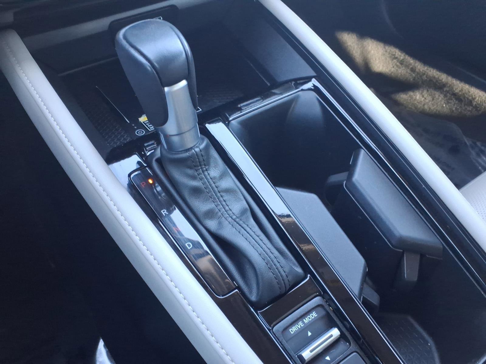 Used 2024 Honda Accord Touring image 23