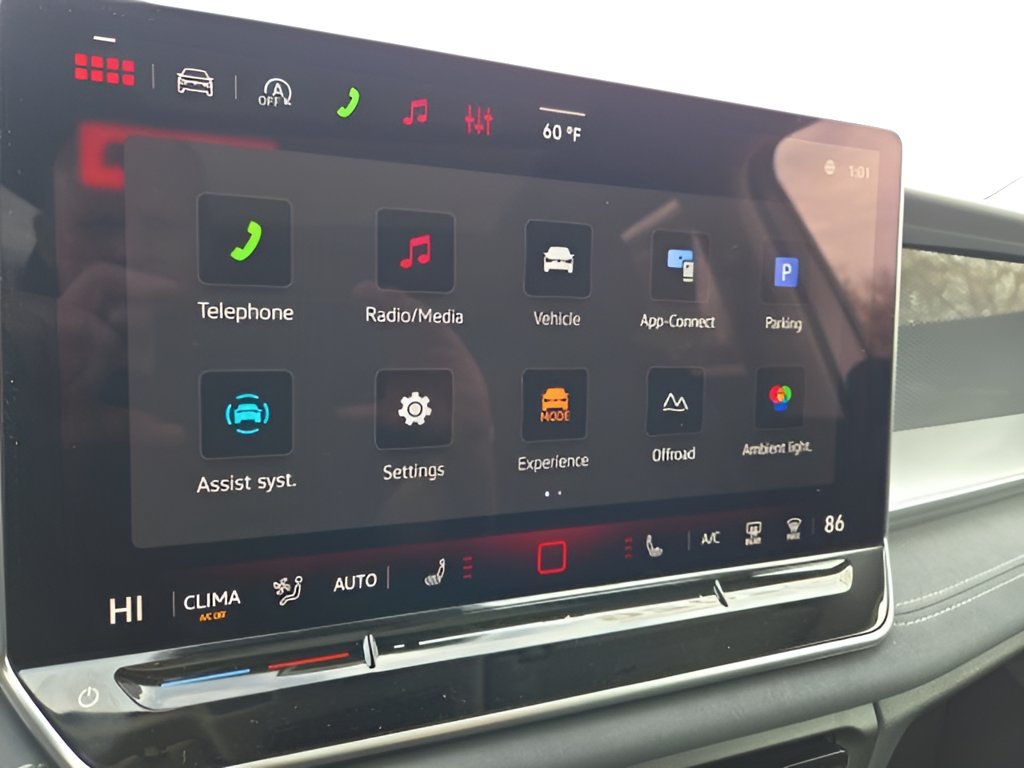 New 2026 Volkswagen Tiguan SE AWD/4WD image 22
