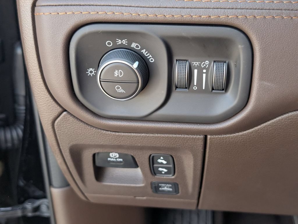 New 2026 RAM 1500 Limited w/ Bed Utility Group AWD/4WD image 15
