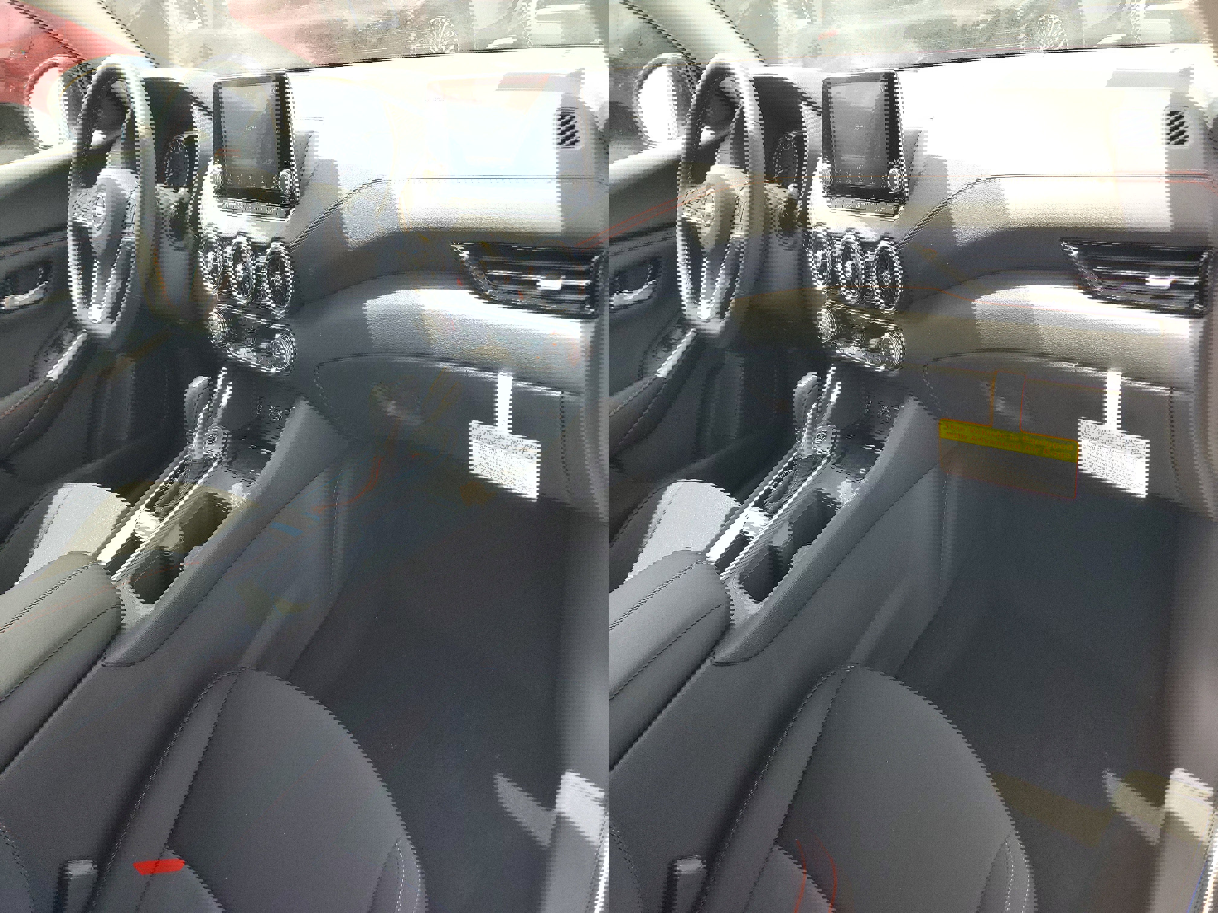 New 2025 Nissan Sentra SR w/ Midnight Edition image 11