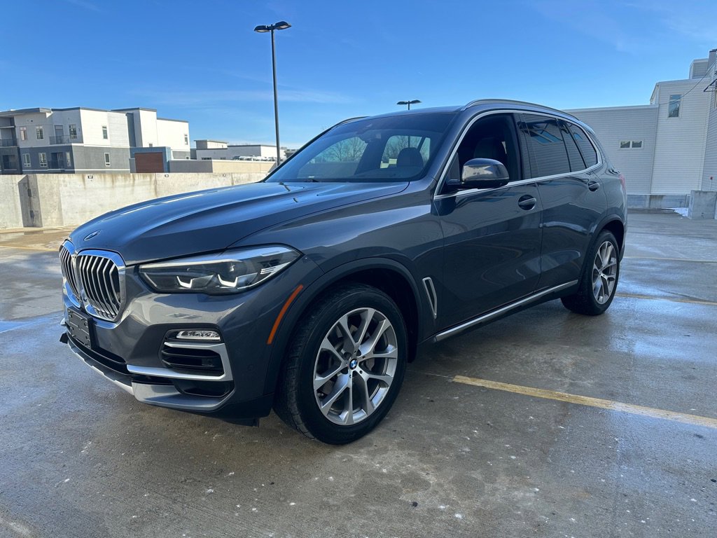 Used 2019 BMW X5 xDrive40i w/ Premium Package 2 AWD/4WD image 3