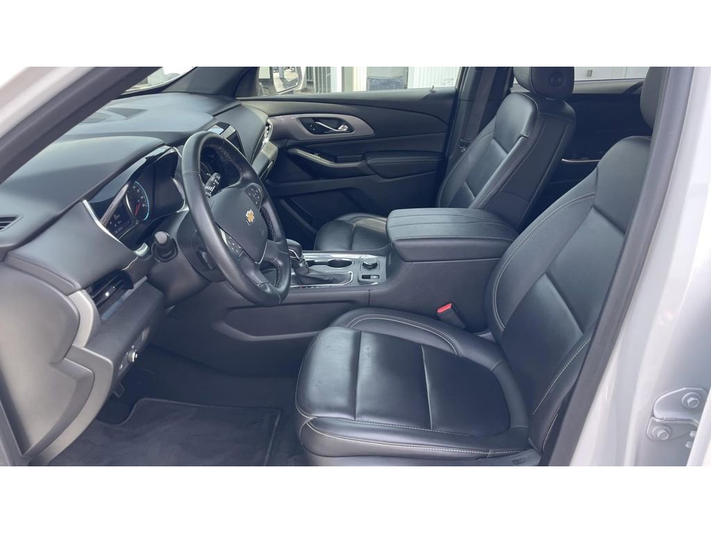 Certified 2023 Chevrolet Traverse LT w/ LPO, Floor Liner Package image 12