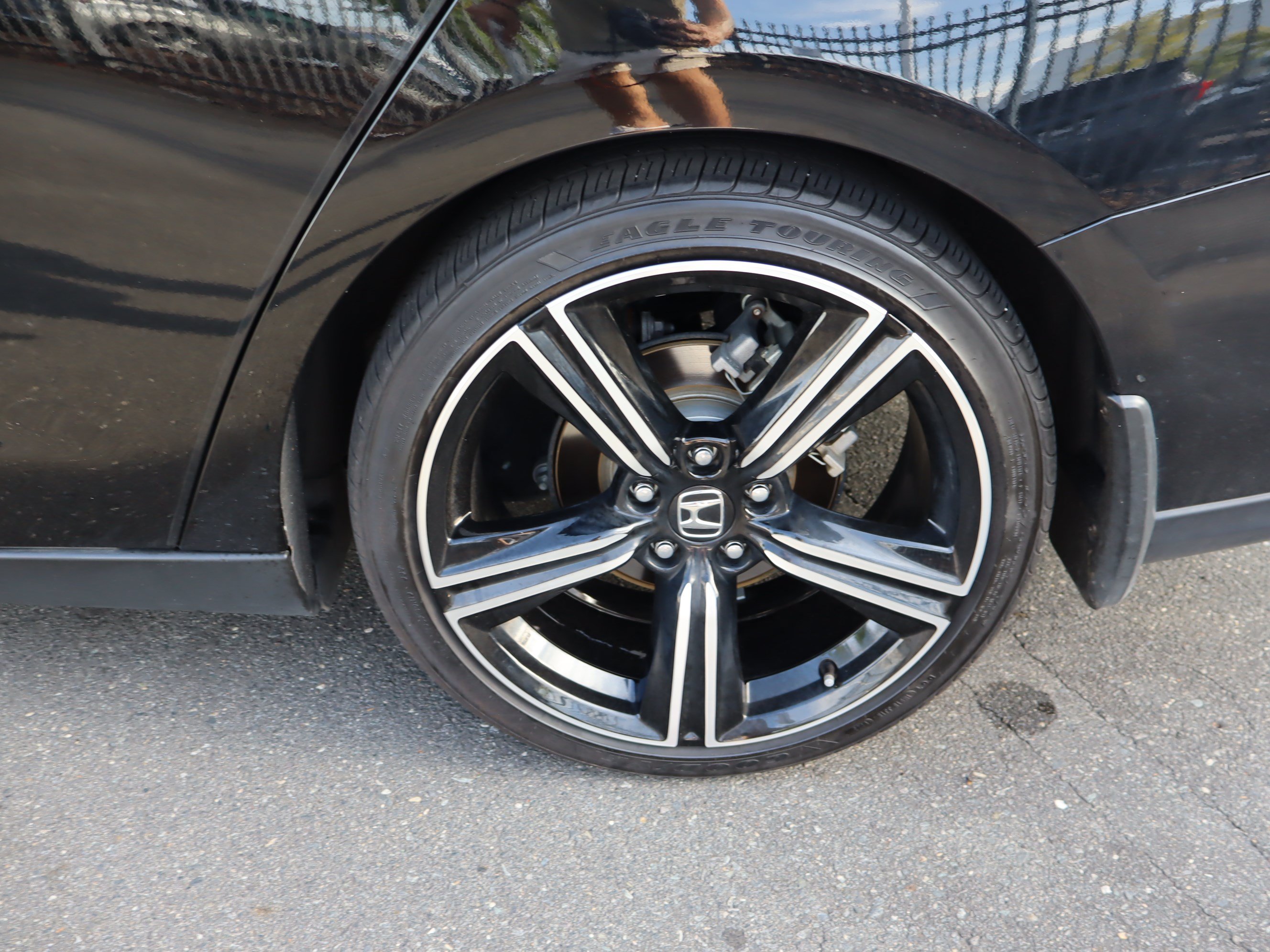Used 2025 Honda Accord Sport image 38
