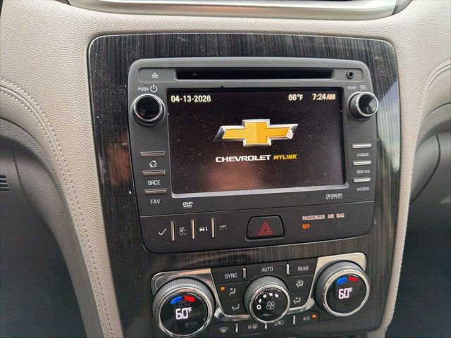 Used 2017 Chevrolet Traverse LT w/ Traveler's Package image 14