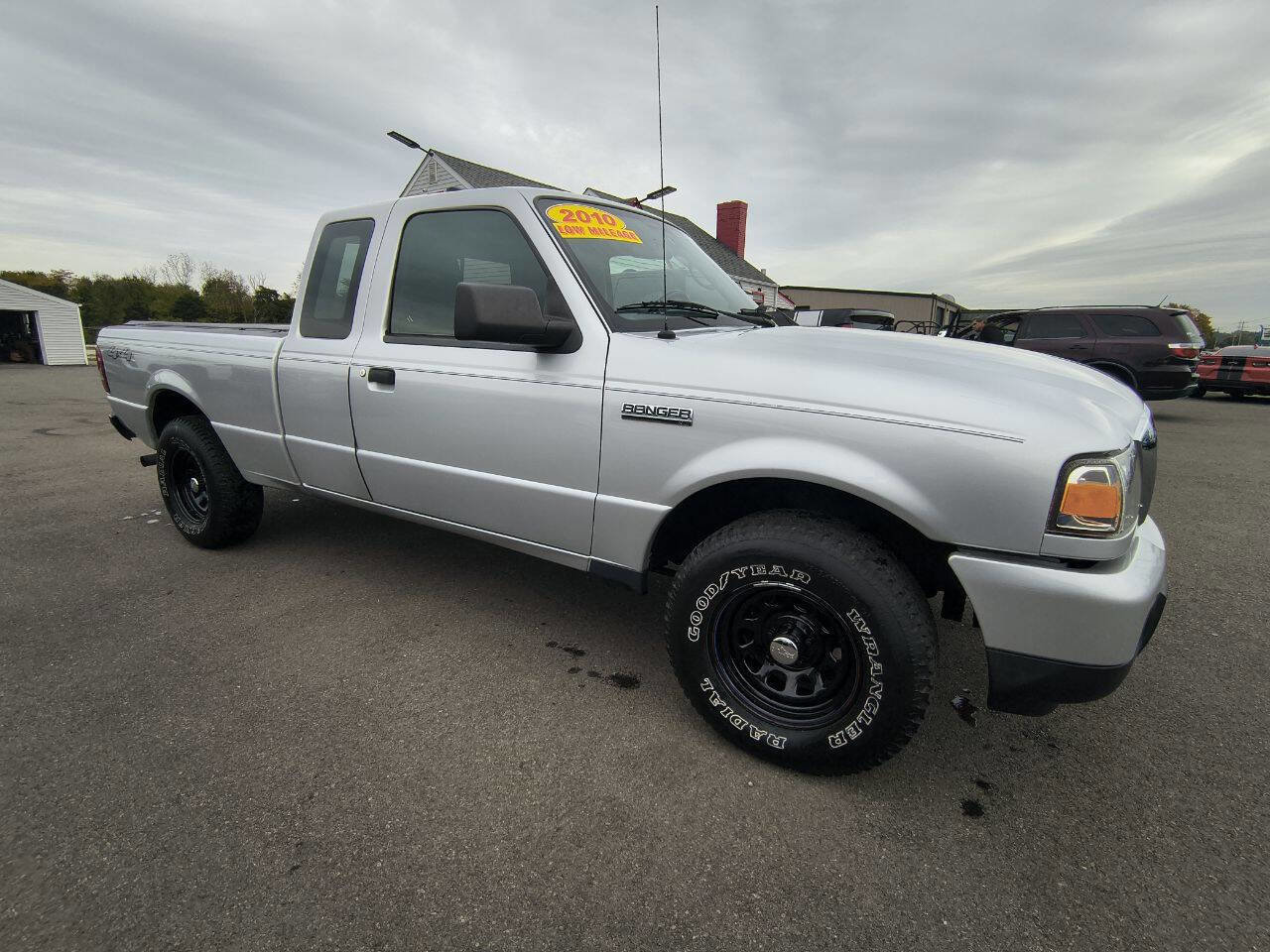 Used 2010 Ford Ranger XLT AWD/4WD image 5