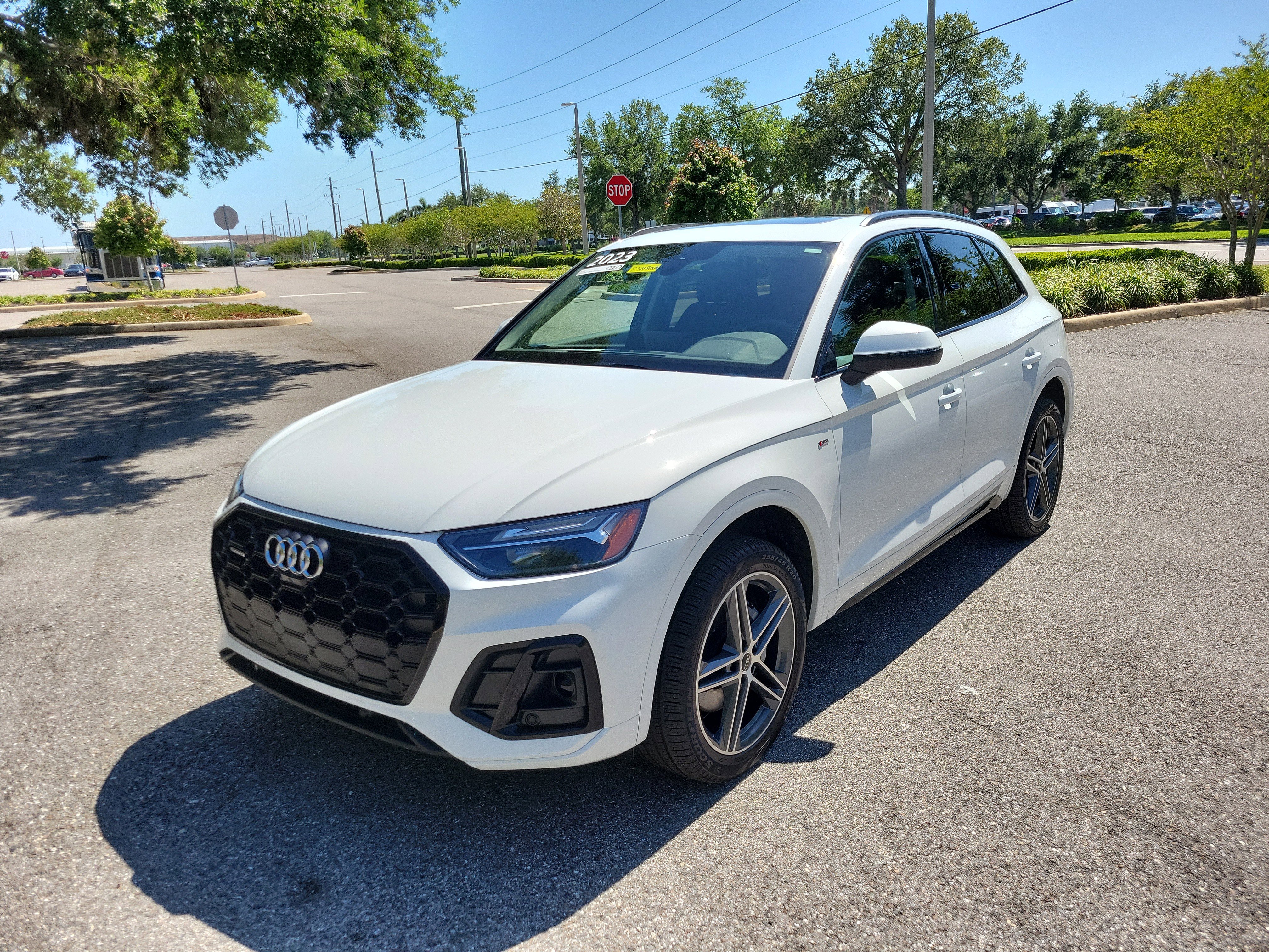 Certified 2023 Audi Q5 e Premium Plus image 8