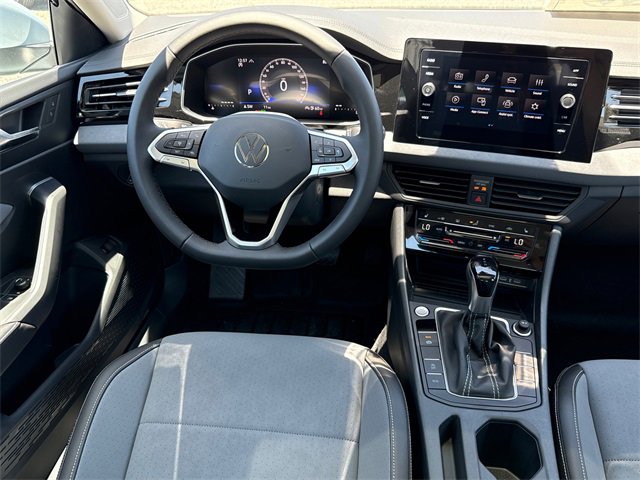 New 2025 Volkswagen Jetta SE image 28