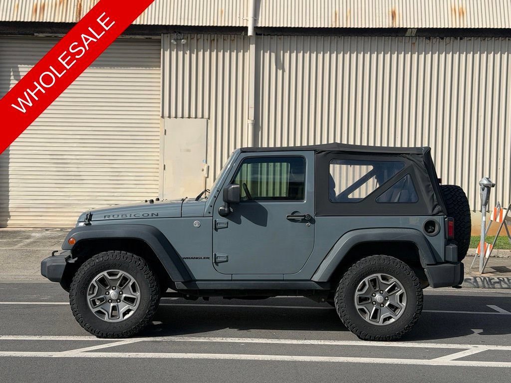 Used 2014 Jeep Wrangler Rubicon w/ Power Convenience Group AWD/4WD image 2