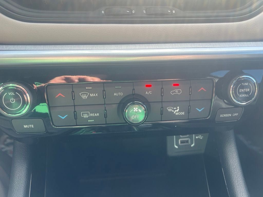 New 2026 Jeep Compass Limited AWD/4WD image 26