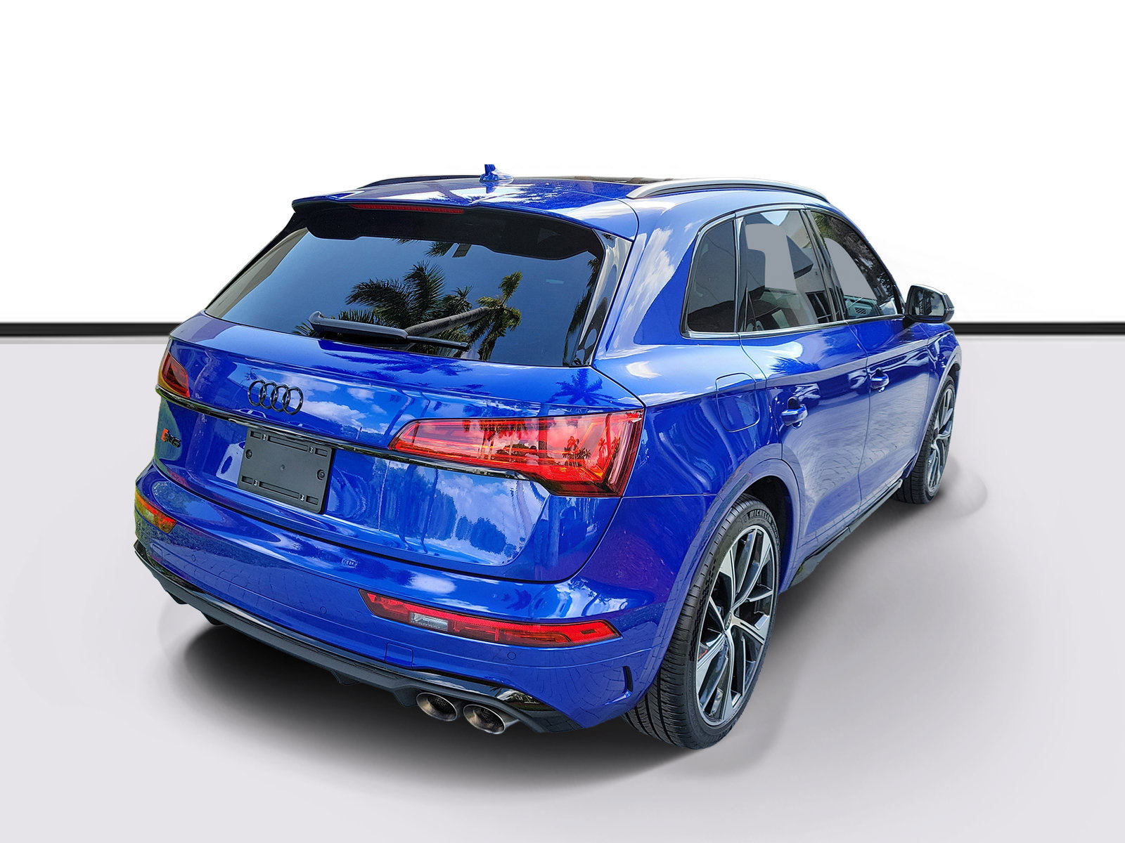 Used 2023 Audi SQ5 Premium Plus w/ Premium Plus Package AWD/4WD image 4