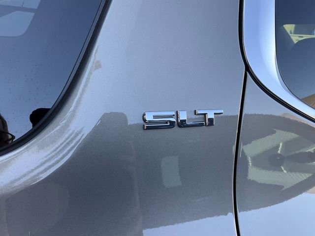 Used 2019 GMC Acadia SLT w/ LPO, Floor Liner Package image 7