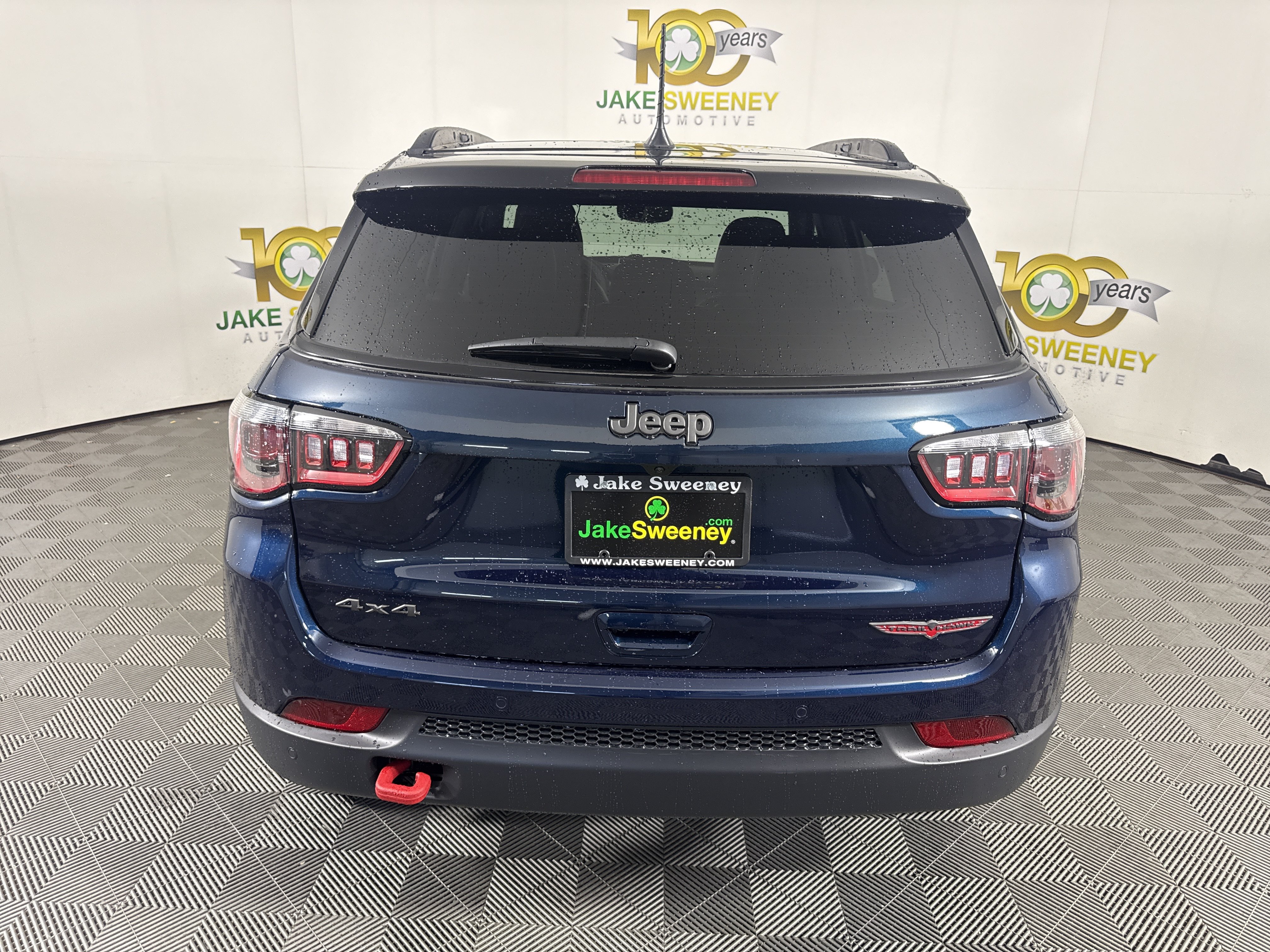 New 2026 Jeep Compass Trailhawk w/ Sun, Sound & Navigation Group AWD/4WD image 7