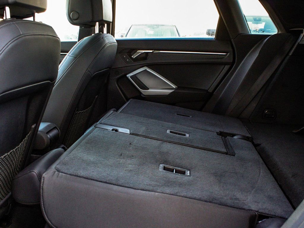 Used 2023 Audi Q3 2.0T Premium image 36