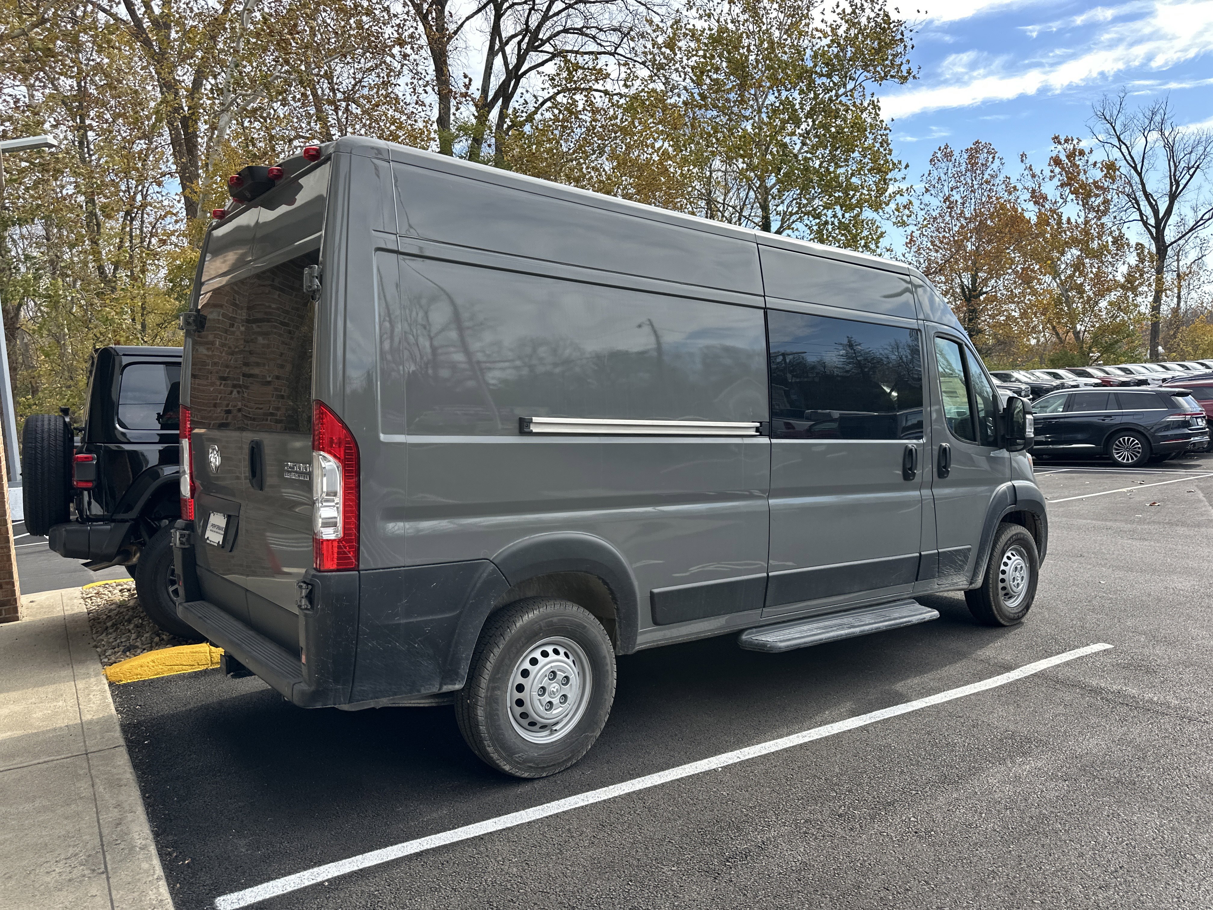 New 2025 RAM ProMaster 2500 w/ Crew Van Package image 17