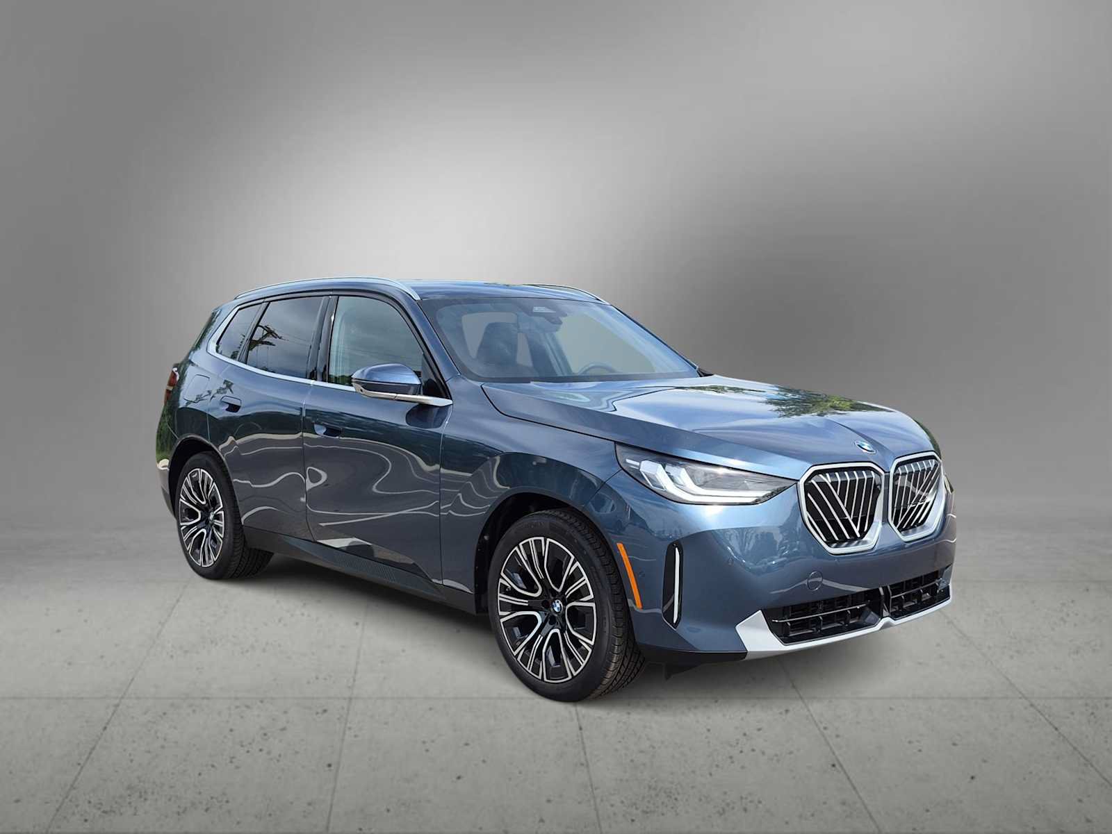 New 2026 BMW X3 xDrive30i w/ Premium Package AWD/4WD image 2
