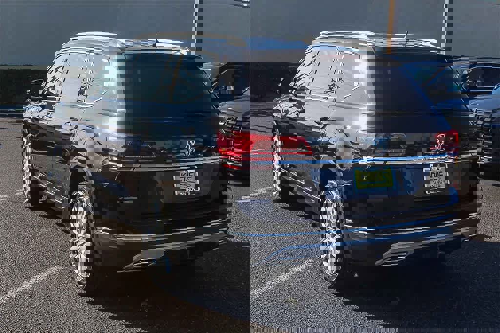 Used 2018 Volkswagen Atlas SEL Premium image 7