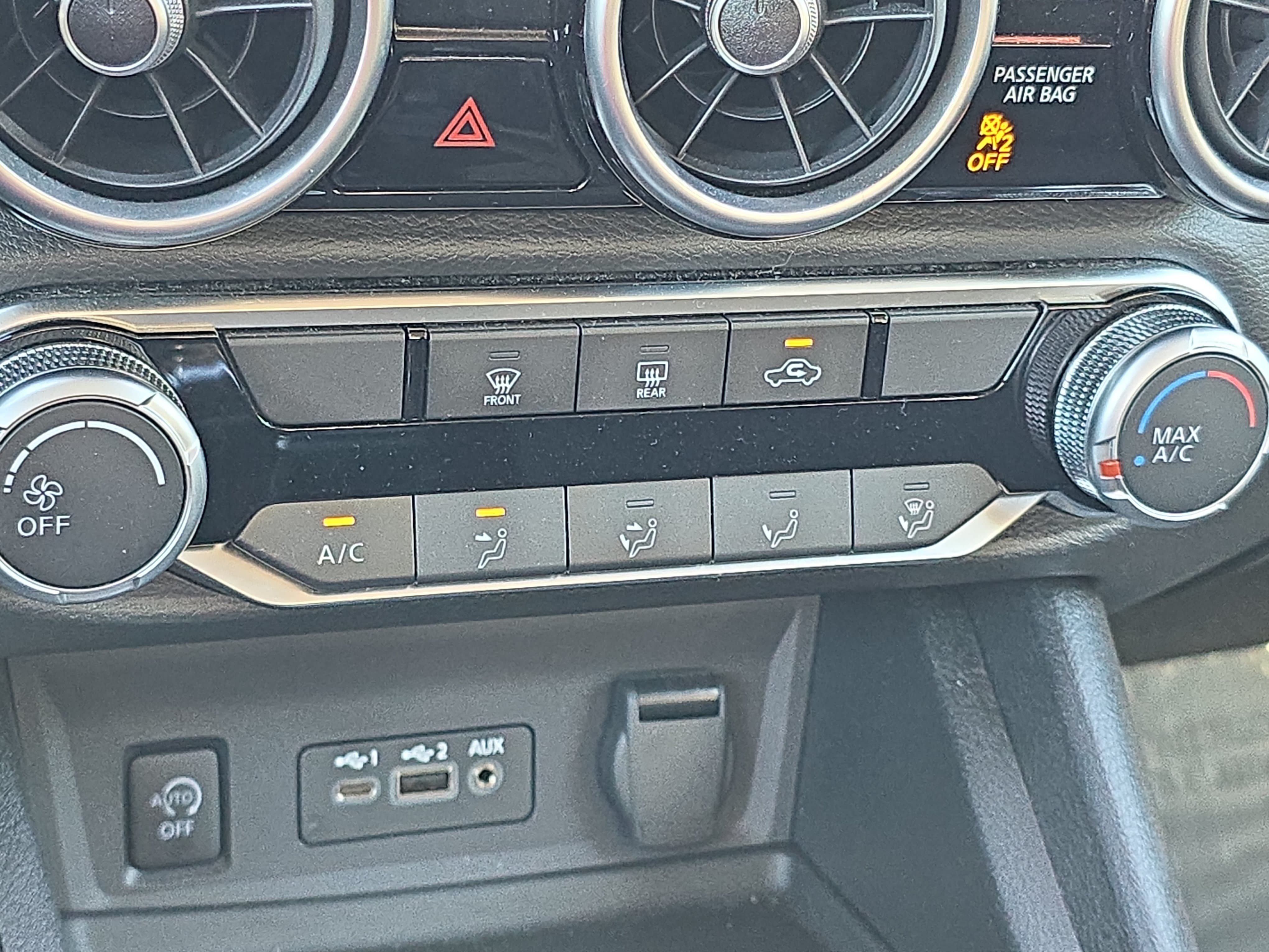 Certified 2024 Nissan Sentra SV FWD image 22