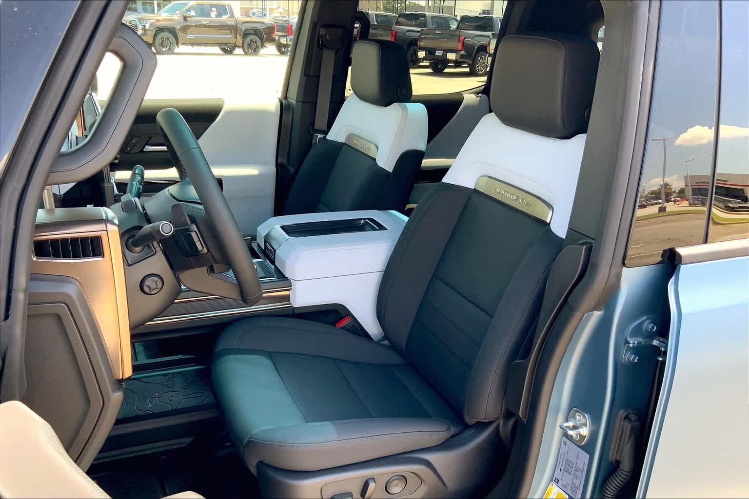 New 2024 GMC Hummer EV 3X w/ Omega Edition AWD/4WD image 9