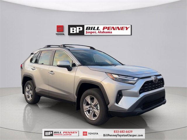 New 2025 Toyota RAV4 XLE image 7