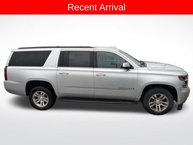 Used 2018 Chevrolet Suburban LT image 2