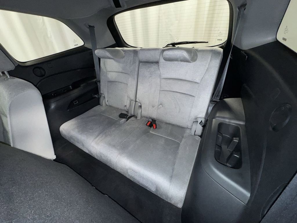 Used 2019 Honda Pilot LX image 29