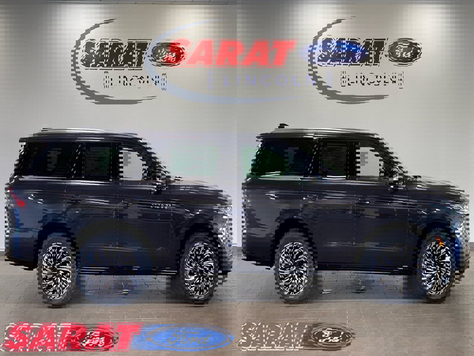 New 2025 Lincoln Navigator Black Label image 1