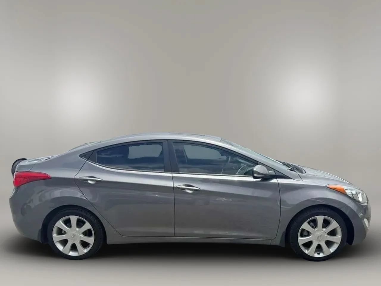 Used 2012 Hyundai Elantra Limited FWD image 5