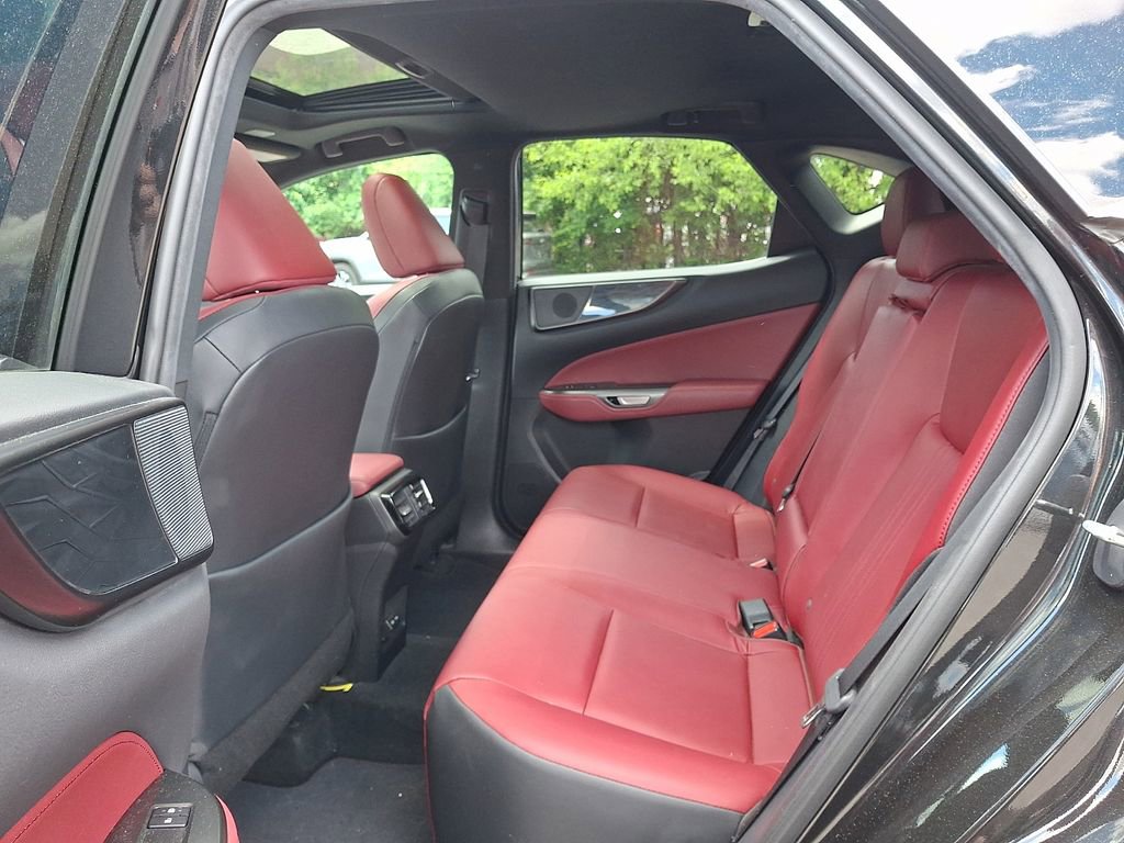 Used 2024 Lexus NX 250 FWD image 10