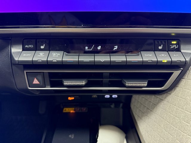 New 2026 Toyota Camry XLE image 18