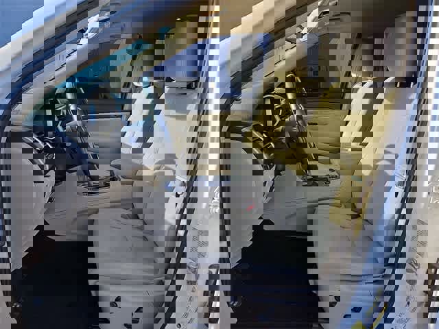 Used 2019 Jeep Grand Cherokee Laredo image 24