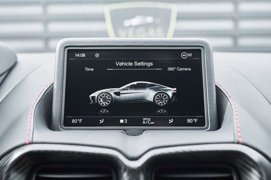 Used 2023 Aston Martin V12 Vantage image 67