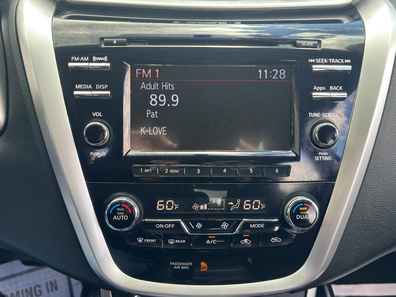 Used 2015 Nissan Murano S AWD/4WD image 22