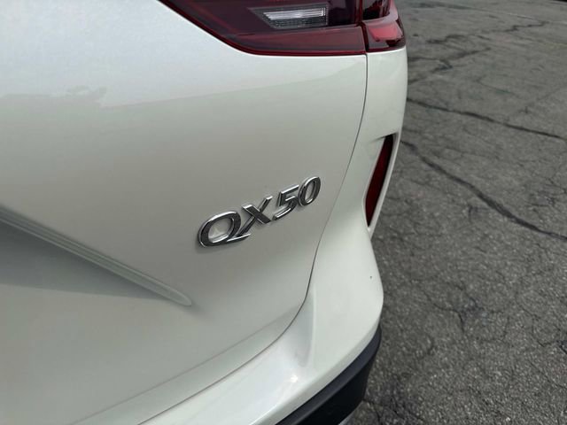 Used 2022 INFINITI QX50 Luxe w/ Cargo Package image 6