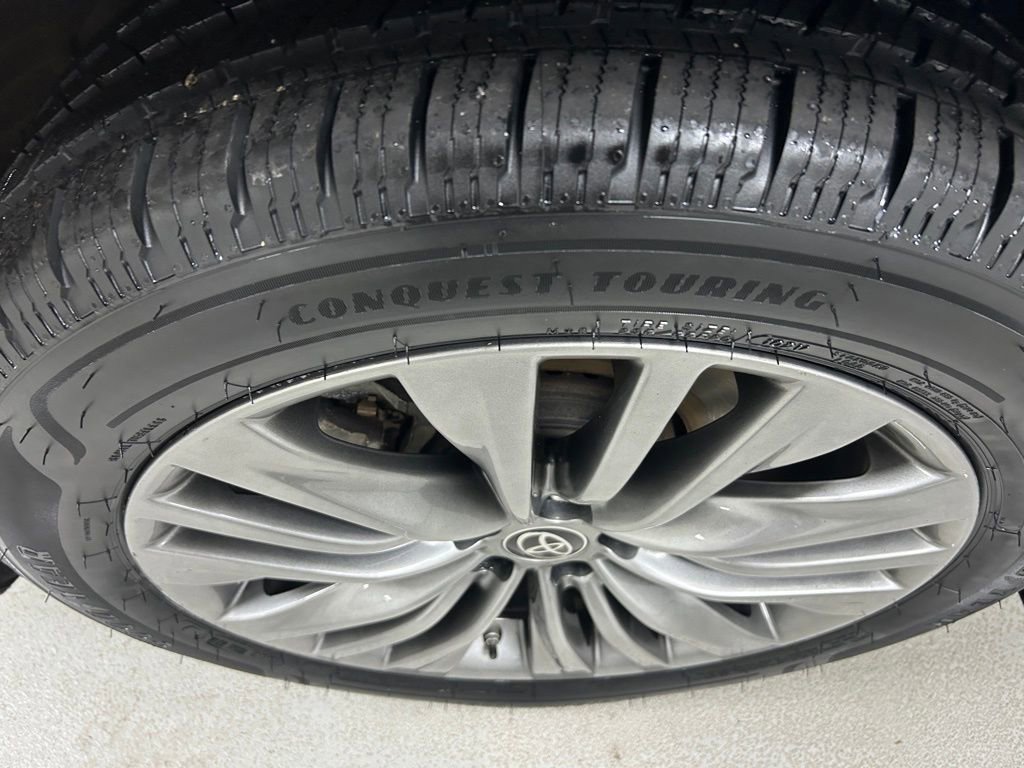 Used 2021 Toyota Highlander Platinum image 10