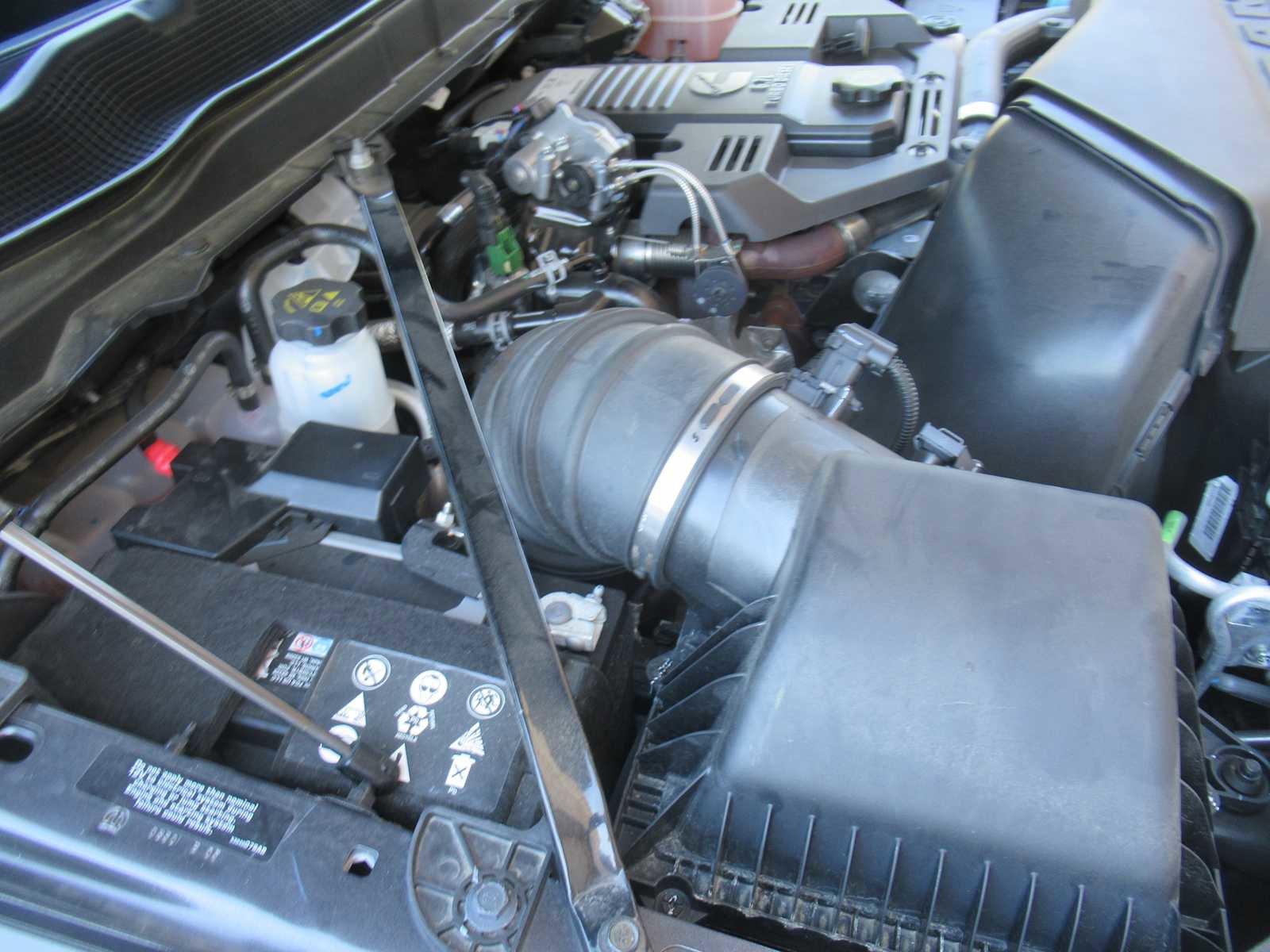 Used 2024 RAM 2500 Tradesman w/ Chrome Appearance Group image 17