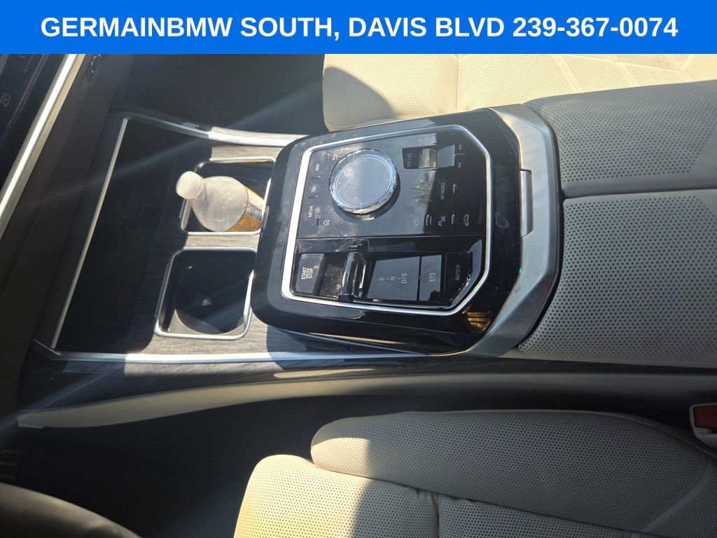 Certified 2025 BMW 760i xDrive AWD/4WD image 35