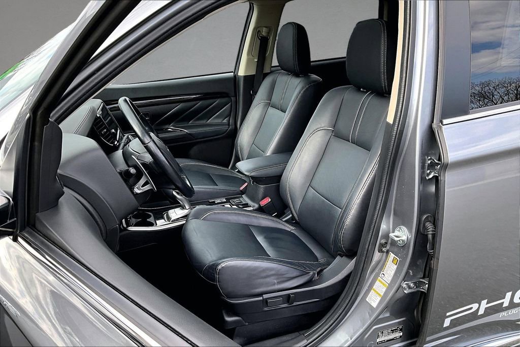 Used 2018 Mitsubishi Outlander GT image 20