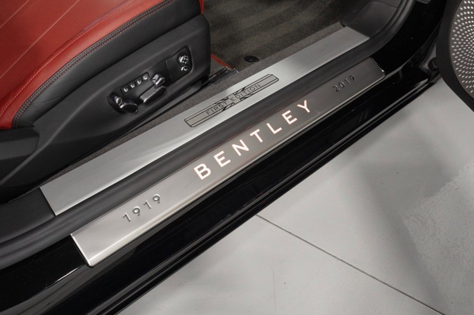 Used 2020 Bentley Continental GT AWD/4WD image 44
